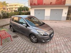 Marrone Usata 2012 Renault 19 Due volumi | 1200 €