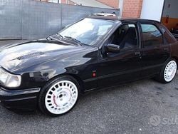 Nero Usata 1990 Ford Sierra Tre volumi | 34.900 €