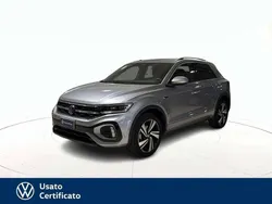 Grigio pastello Usata 2023 VW T-Roc R-line SUV | 26.900 € (Cara)