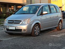 Argento Usata 2003 Opel Meriva Cosmo Monovolume | 1900 €