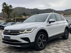 Bianco Usata 2022 VW Tiguan Elegance SUV | 27.900 € (Cara)