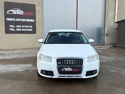 Bianco Usata 2010 Audi A3 Ambition Tre volumi | 4500 € (Buon prezzo)
