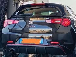 Nero Usata 2012 Alfa Romeo Giulietta Exclusive Due volumi | 8000 € (Molto cara)