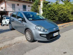 Grigio Usata 2011 Fiat Punto Evo S Due volumi | 2199 € (Super prezzo)