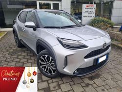 Silver metallizzato Usata 2025 Toyota Yaris Cross Trend SUV | 22.900 € (Ottimo prezzo)