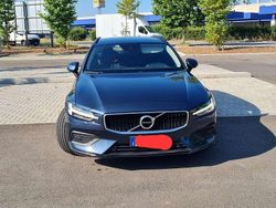 Blu/azzurro Usata 2019 Volvo V60 Business Edition Station wagon | 15.500 € (Buon prezzo)