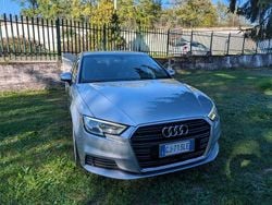Argento Usata 2018 Audi A3 Sport Tre volumi | 18.499 € (Buon prezzo)