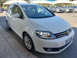 Bianco(met.) Usata 2009 VW Golf Plus Highline Monovolume | 5400 € (Buon prezzo)
