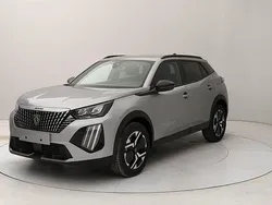 Grigio Nuova 2025 Peugeot 2008 Allure SUV | 22.290 € (Buon prezzo)