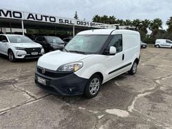 Bianco Usata 2016 Fiat Doblò Monovolume | 8200 € (Buon prezzo)