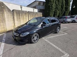Nero Usata 2015 Mercedes B200 Premium Monovolume | 13.000 € (Buon prezzo)