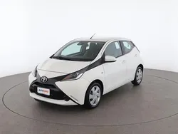 Bianco Usata 2017 Toyota Aygo X-play Due volumi | 9699 € (Buon prezzo)