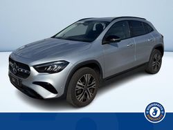 Grigio metallizzato Usata 2024 Mercedes GLA180 Advanced SUV | 42.500 € (Molto cara)