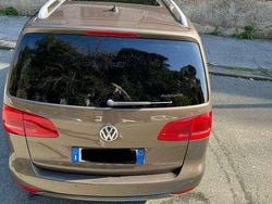 Marrone Usata 2013 VW Touran Highline Monovolume | 10.000 € (Buon prezzo)