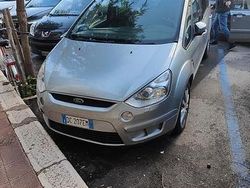 Usata 2006 Ford S-MAX S Monovolume | 1500 € (Ottimo prezzo)