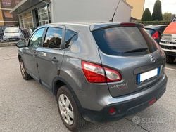 Grigio Usata 2012 Nissan Qashqai Tekna SUV | 4000 € (Super prezzo)