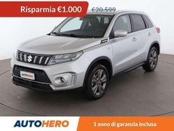 Argento Usata 2022 Suzuki Vitara Cool SUV | 19.599 € (Buon prezzo)