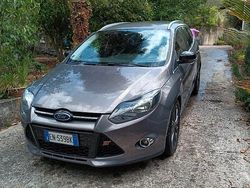 Grigio Usata 2013 Ford Focus Station wagon | 5500 € (Buon prezzo)