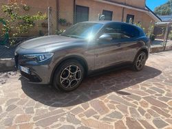 Grigio Usata 2021 Alfa Romeo Stelvio Sprint SUV | 29.000 € (Buon prezzo)