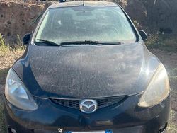 Nero Usata 2011 Mazda 2 | 500 €