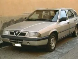 Argento Usata 1990 Alfa Romeo 33 Station wagon | 3000 €