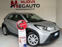 Grigio Usata 2023 Toyota Aygo X Active SUV | 14.490 € (Buon prezzo)