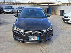 Nero Usata 2016 Opel Astra Innovation Station wagon | 6400 € (Molto cara)