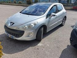 Usata 2008 Peugeot 308 Tre volumi | 3000 € (Buon prezzo)