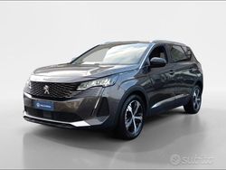 Grigio Usata 2023 Peugeot 5008 Allure SUV | 23.900 € (Buon prezzo)