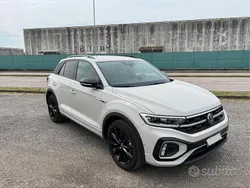 Bianco Usata 2023 VW T-Roc R-line SUV | 29.900 € (Molto cara)