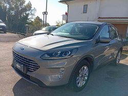 Grigio Usata 2021 Ford Kuga Business Edition SUV | 22.900 € (Cara)