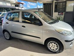 Argento Usata 2010 Hyundai i10 Active Due volumi | 2750 € (Ottimo prezzo)