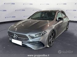 Grigio Usata 2023 Mercedes A180 AMG Line Premium Tre volumi | 33.600 € (Buon prezzo)