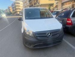 Bianco Usata 2017 Mercedes Vito Furgone | 14.500 € (Super prezzo)