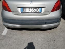 Grigio Usata 2007 Peugeot 207 Tre volumi | 3000 € (Buon prezzo)