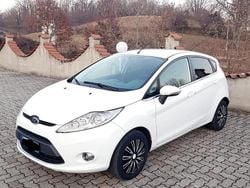 Bianco Usata 2011 Ford Fiesta Titanium Tre volumi | 3800 € (Ottimo prezzo)