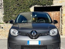 Grigio Usata 2022 Renault Twingo Due volumi | 15.700 € (Molto cara)