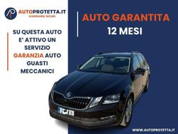 Nero Usata 2017 Skoda Octavia Station wagon | 13.000 €