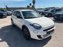 Bianco Usata 2024 Fiat 600 La Prima SUV | 22.990 €