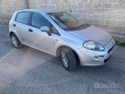 Argento Usata 2015 Fiat Punto Street Tre volumi | 4200 € (Ottimo prezzo)