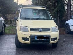 Giallo Usata 2004 Fiat Panda 4x4 Due volumi | 4800 €