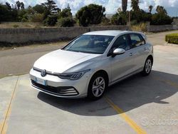 Grigio Usata 2020 VW Golf VII Life Due volumi | 18.500 € (Ottimo prezzo)