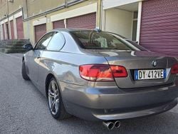 Grigio Usata 2009 BMW 320 Coupé | 5000 € (Ottimo prezzo)
