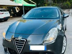 Grigio Usata 2012 Alfa Romeo Giulietta Distinctive Tre volumi | 4500 € (Super prezzo)