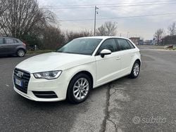 Bianco Usata 2013 Audi A3 Ambition Tre volumi | 7950 € (Ottimo prezzo)