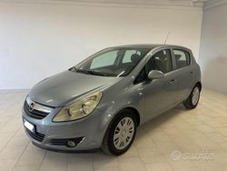 Grigio Usata 2009 Opel Corsa Enjoy Tre volumi | 3800 € (Buon prezzo)