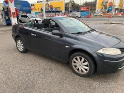 Grigio Usata 2012 Renault Mégane Cabriolet Cabrio | 2200 €
