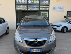 Marrone Usata 2013 Opel Meriva Cosmo Monovolume | 3690 € (Buon prezzo)
