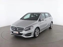 Grigio Usata 2017 Mercedes B200 Urban Monovolume | 18.299 € (Buon prezzo)
