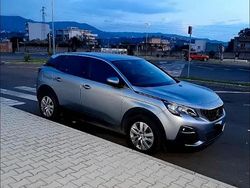 Grigio Usata 2020 Peugeot 3008 SUV | 14.000 € (Ottimo prezzo)